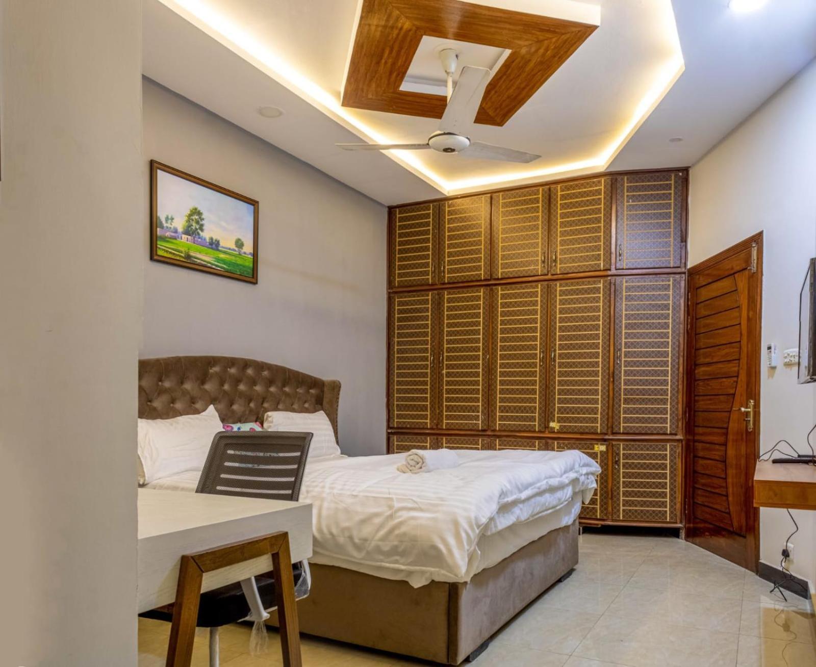 Holidazzle Lodge Islamabad Exterior photo